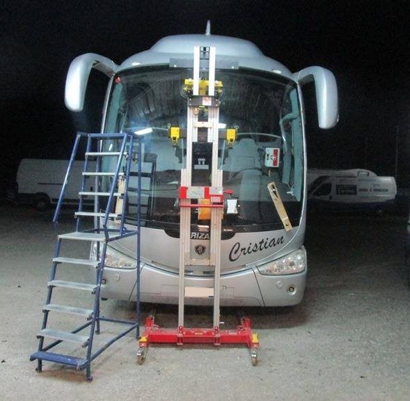 Bus4